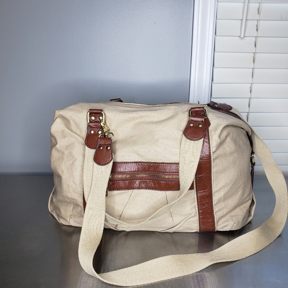 H&M Other - Canvas Weekender Bag With Vegan Leather Trim